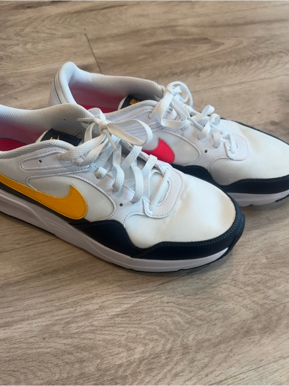 Size 11 - Nike Air Max SC White Blue Pink Orange HF4857-100 Men’s Running Shoe